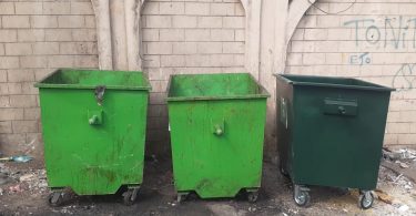 بلدية ببنين _ العبدة تتابع ملف النظافة : حاويات جديدة للطريق العام وصيانة القديمة .