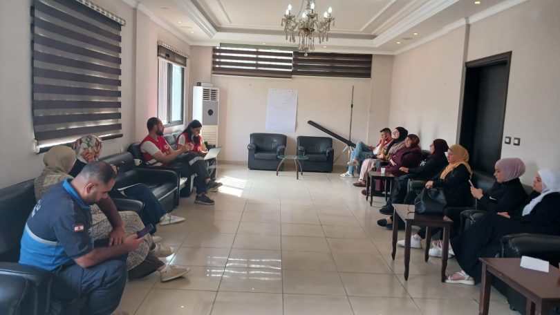 تدريب مع الصليب الأحمر حول الخطط الإحترازية لمواجهة الكوارث والأزمات