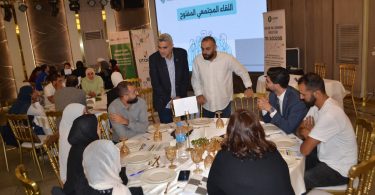 تعزيز التعاون المجتمعي: مشاركة بلدية ببنين – العبدة في اللقاء المجتمعي المفتوح .